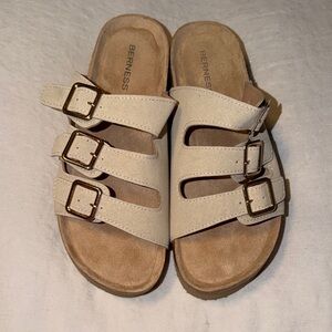 Berness Women's Sandals - Cream